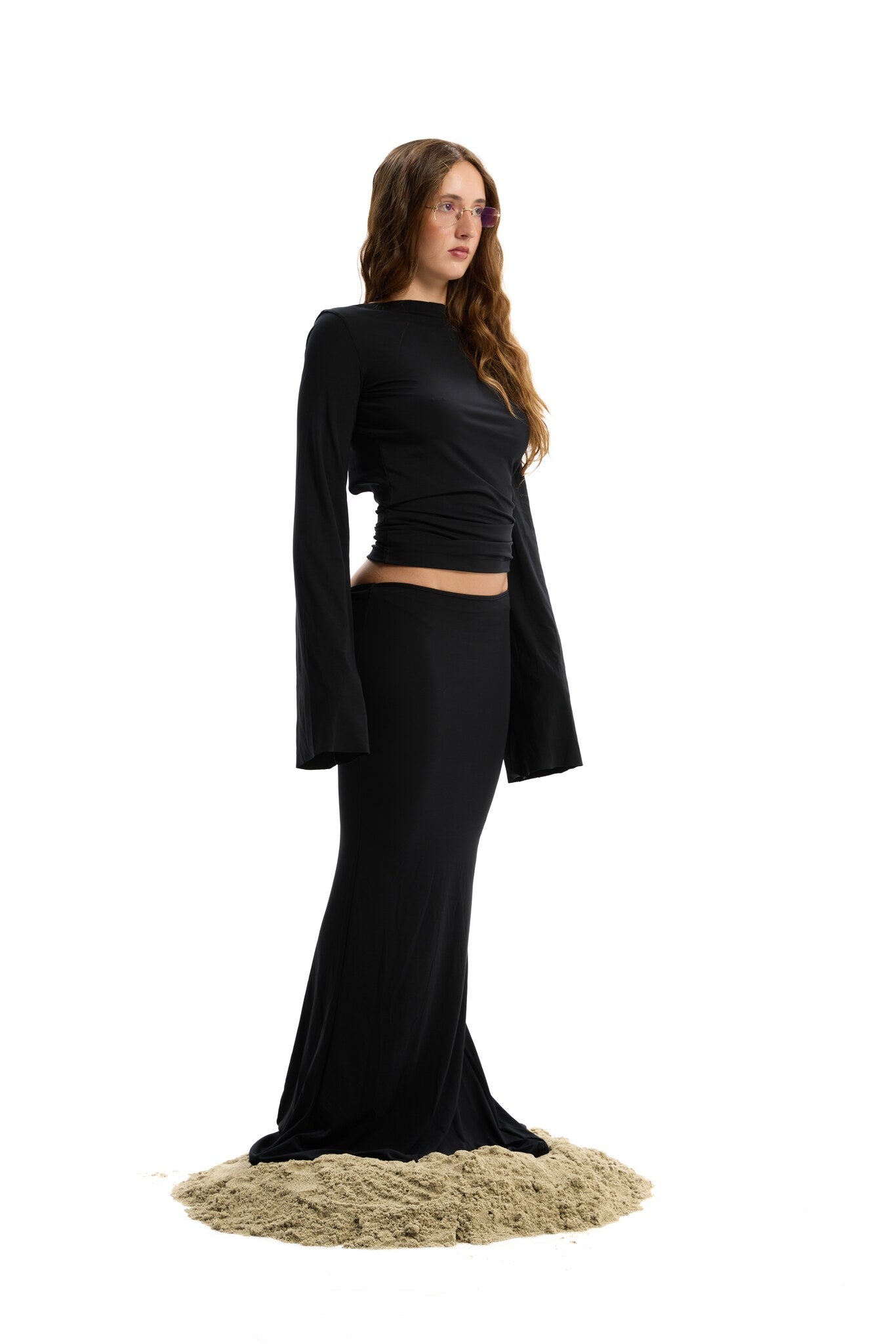 TOP V BACK BLACK